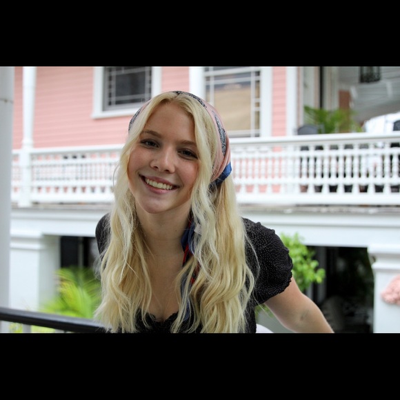 Meet your Posher, Riley - Picture 1 of 1